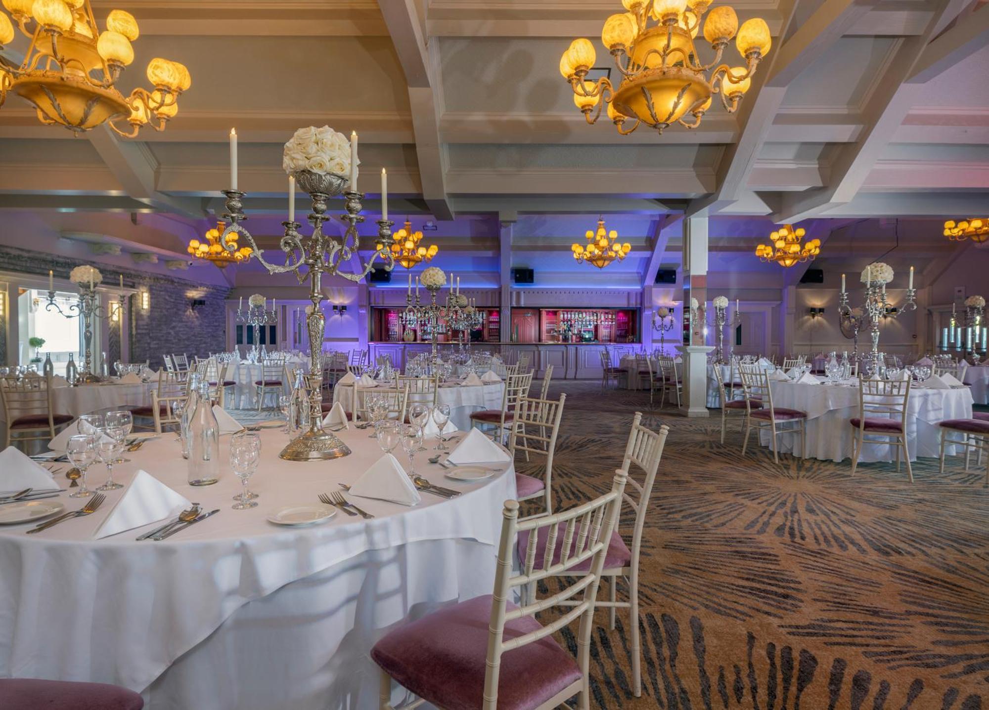 Treacys Oakwood Hotel, Шеннон Екстер'єр фото