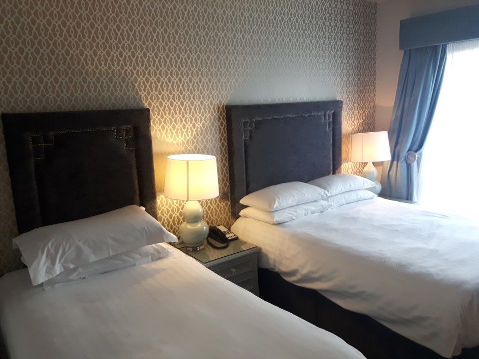Treacys Oakwood Hotel, Шеннон Екстер'єр фото